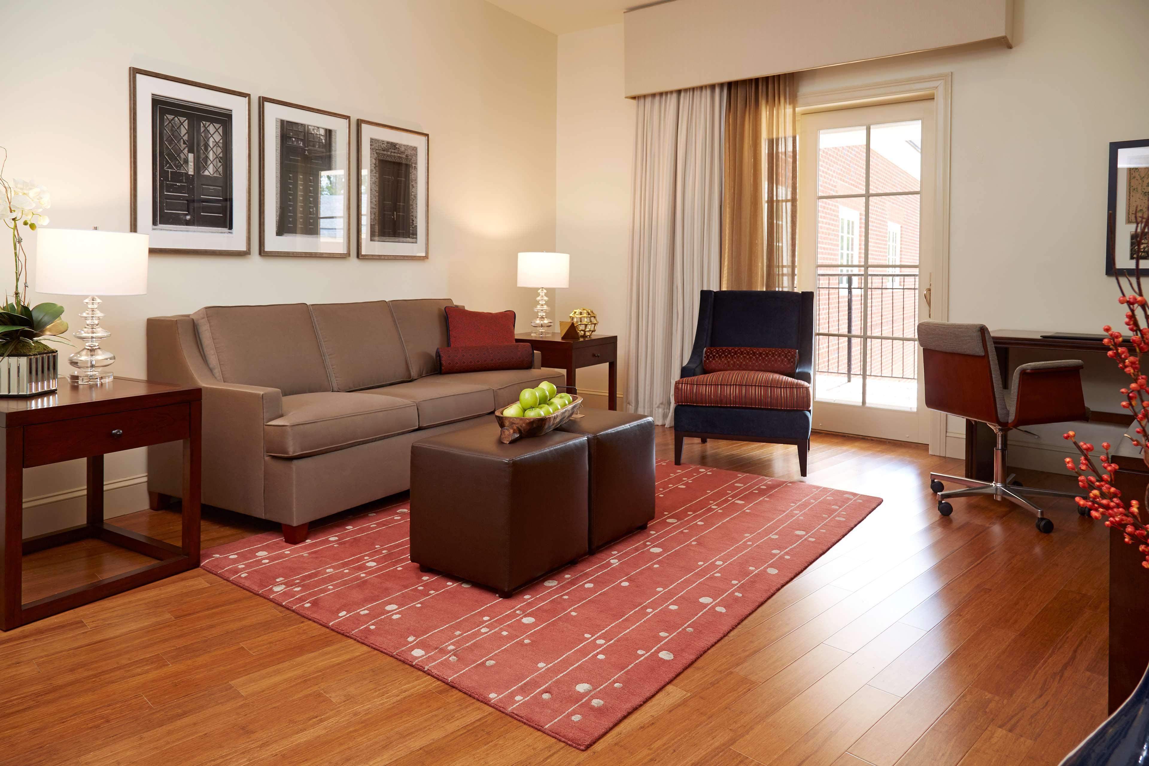 Rizzo Center, A Destination By Hyatt Hotel Chapel Hill Exterior photo
