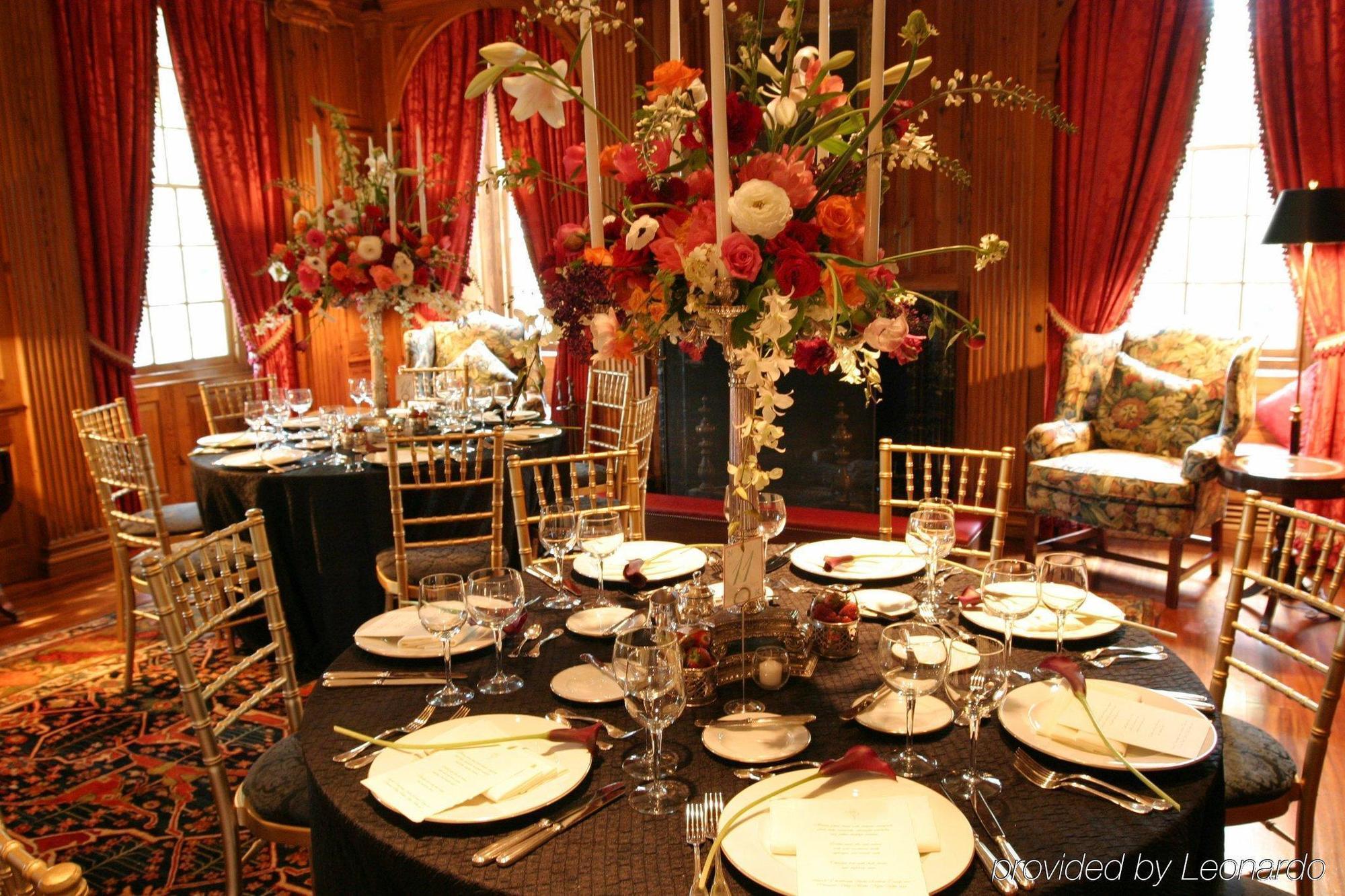 Rizzo Center, A Destination By Hyatt Hotel Chapel Hill Restaurant photo